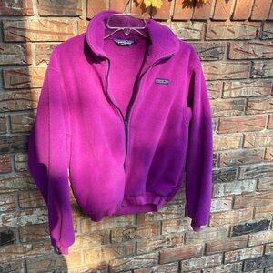 PATAGONIA girls/women’s 
fleece jacket 11/12